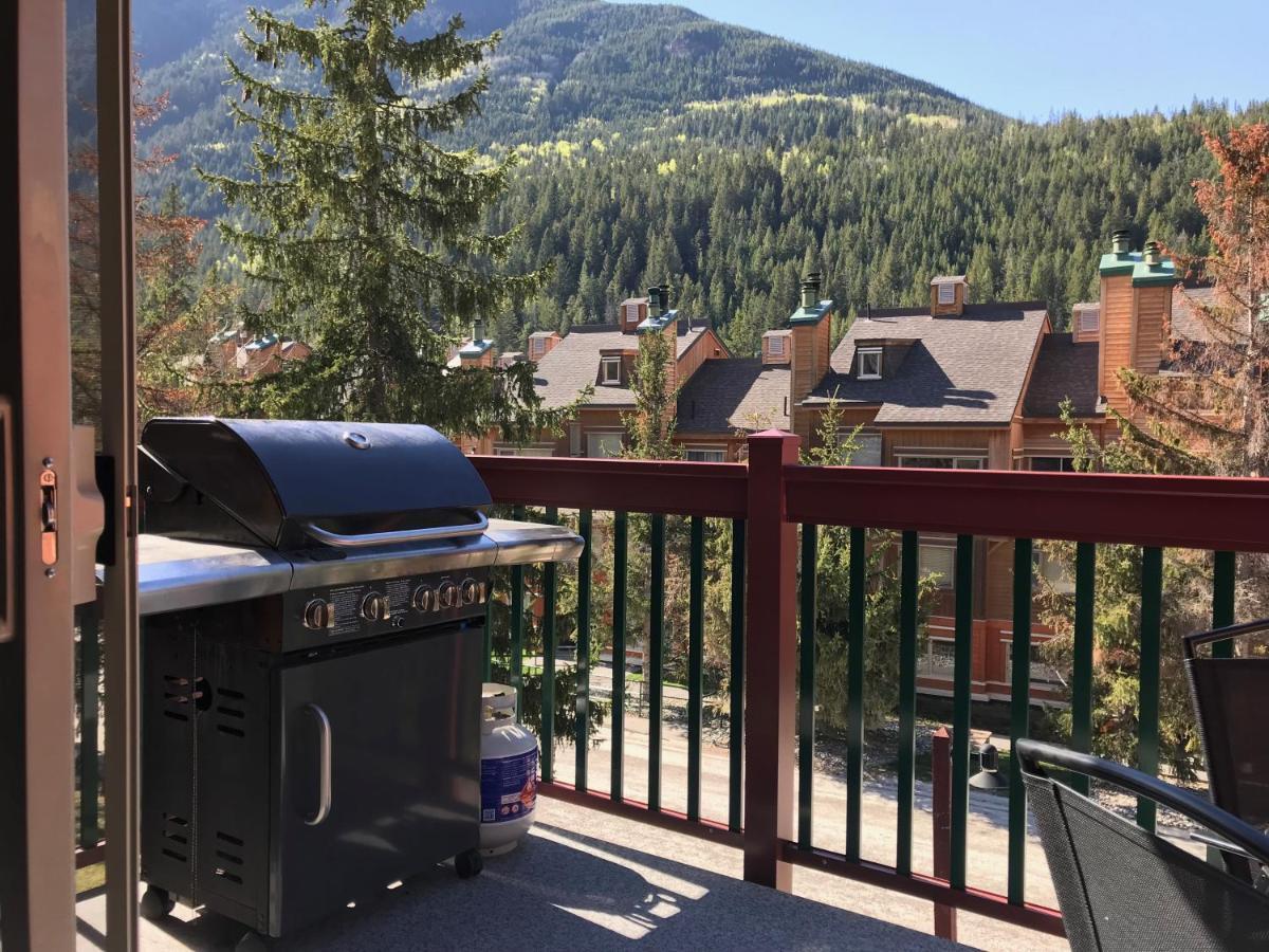 Apartment Mountain - Horsethief With Fairmont Creek