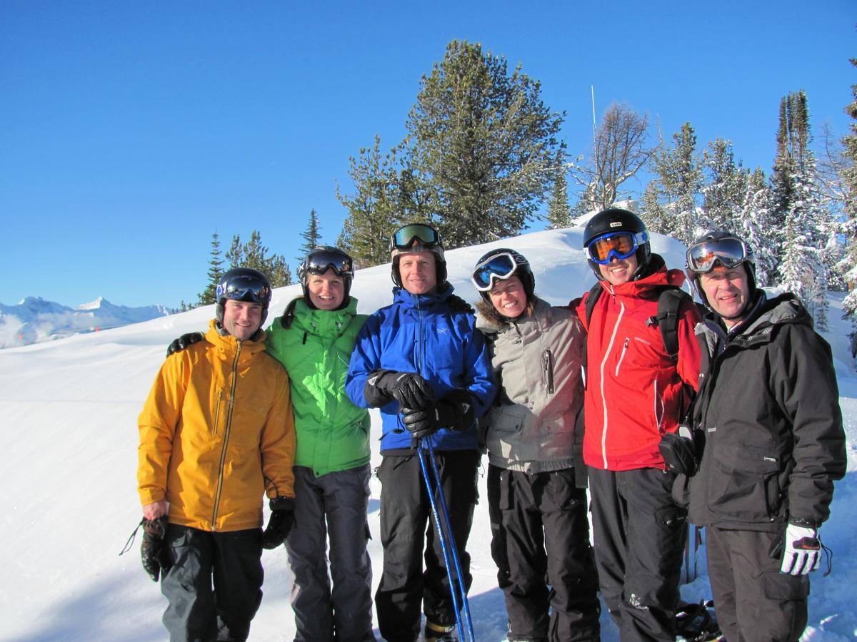 Mountain - Horsethief With Fairmont Creek Apartment Panorama